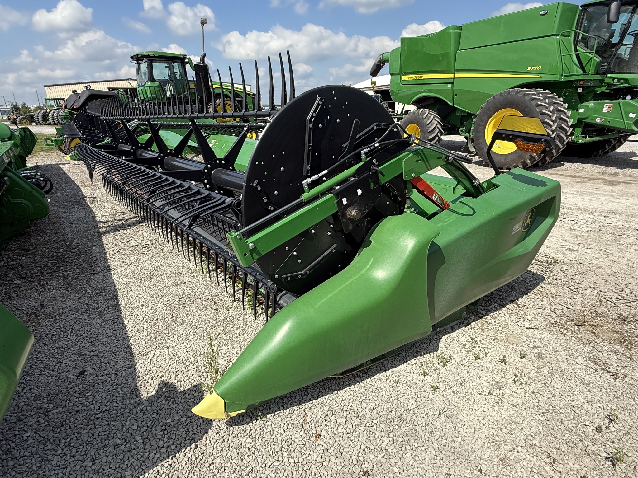 2023 John Deere RD40F Image 1
