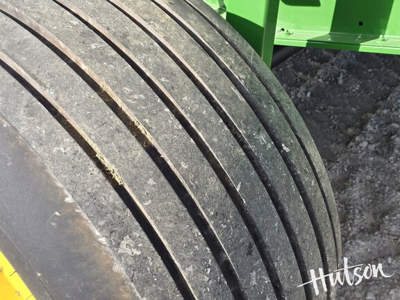 Photo of 2023 John Deere 560R