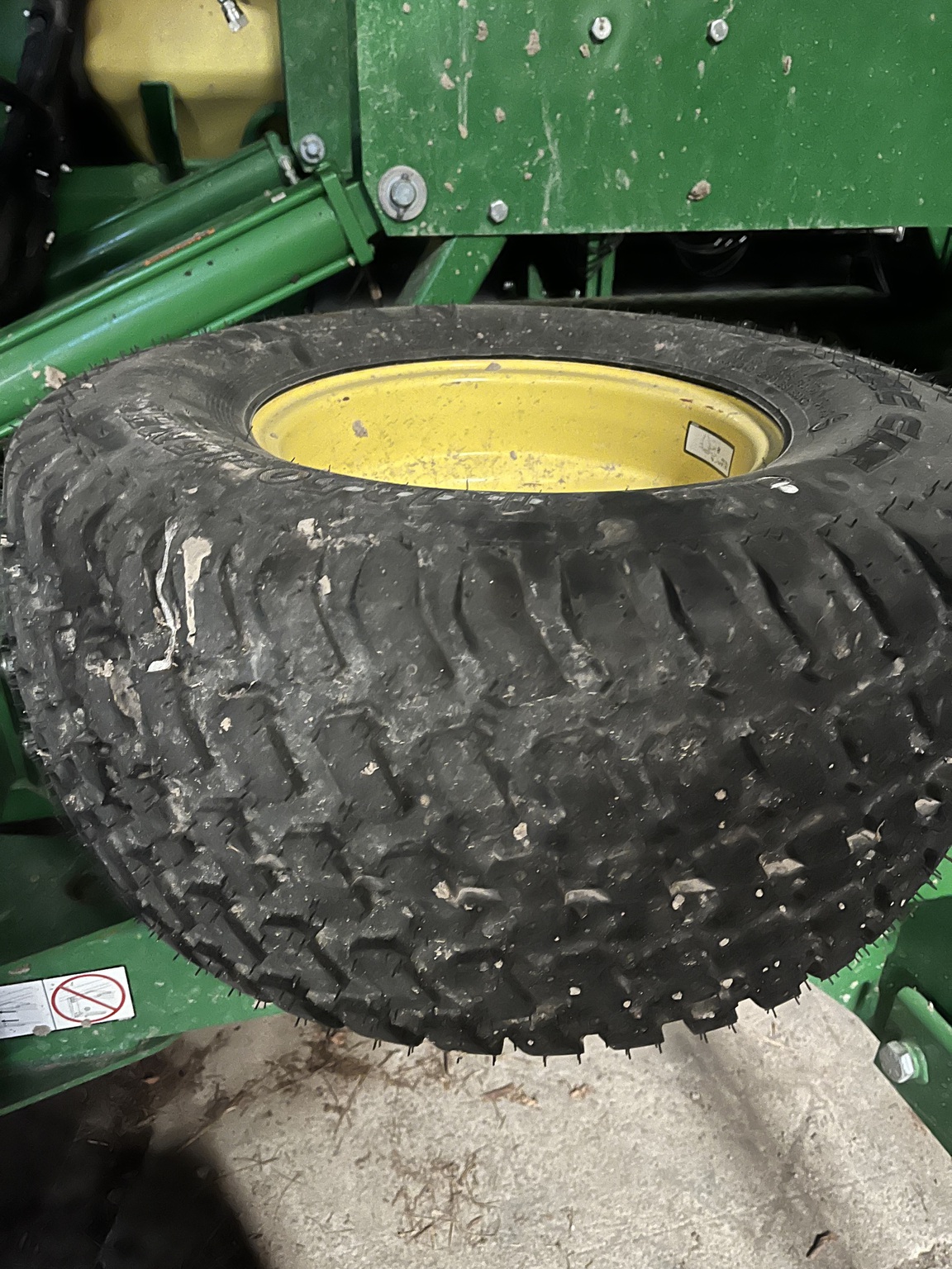 2018 John Deere 1990 Image 4