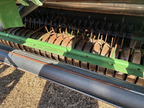 2021 John Deere 560M (12th thumbnail)