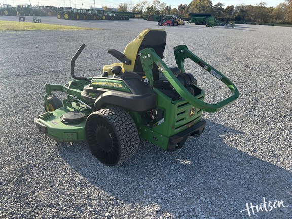 Photo of 2023 John Deere Z960M