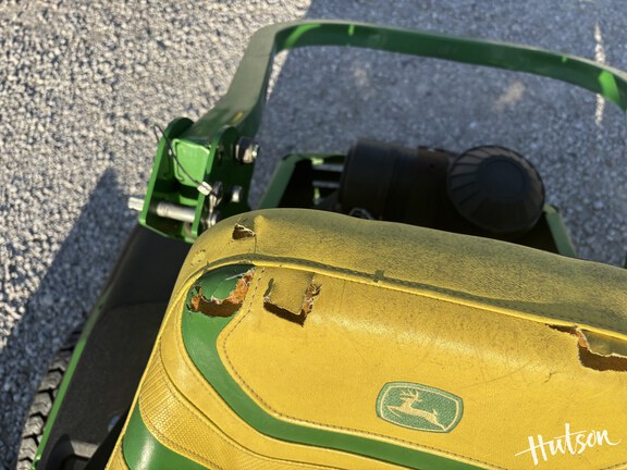 Photo of 2023 John Deere Z960M