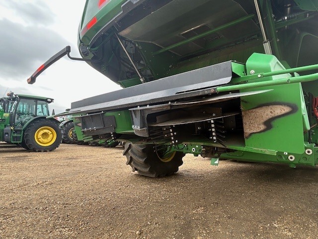 2022 John Deere X9 1000 Image 9