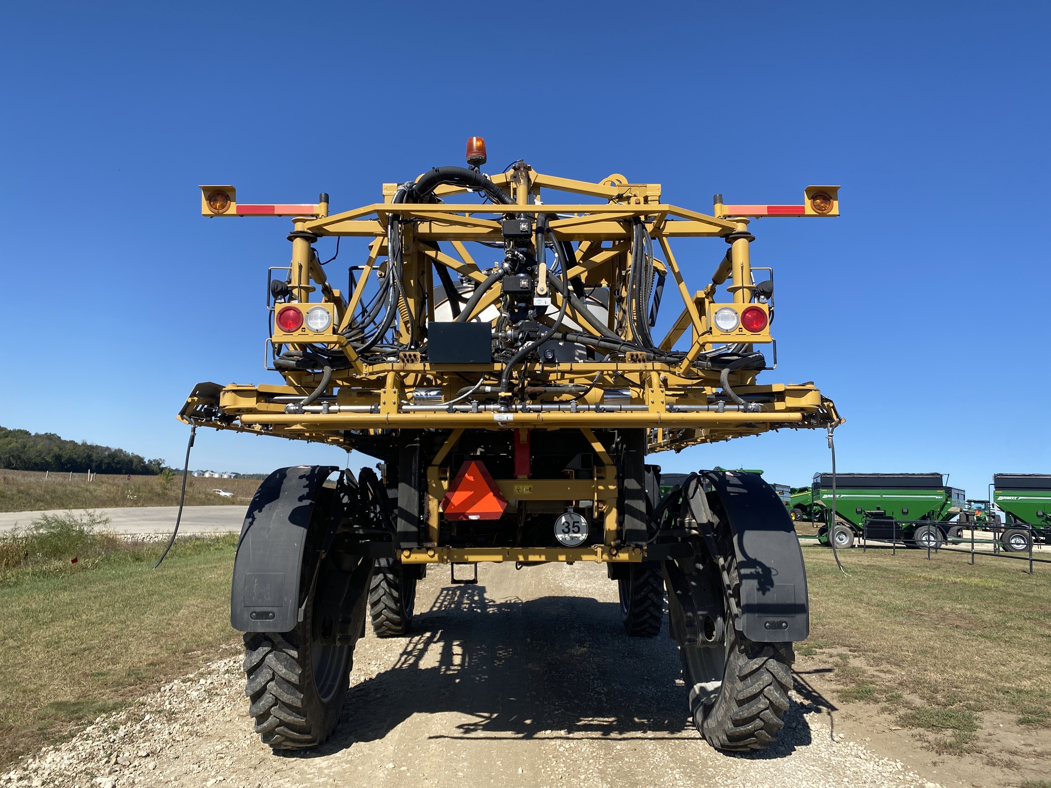 2019 RoGator RG1100C Image 6