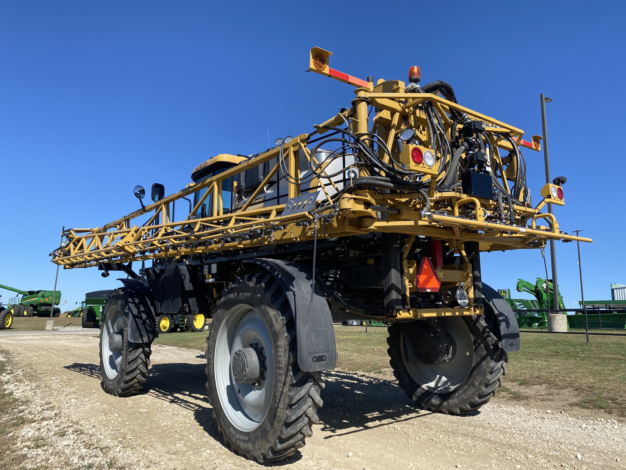 2019 RoGator RG1100C Image 7