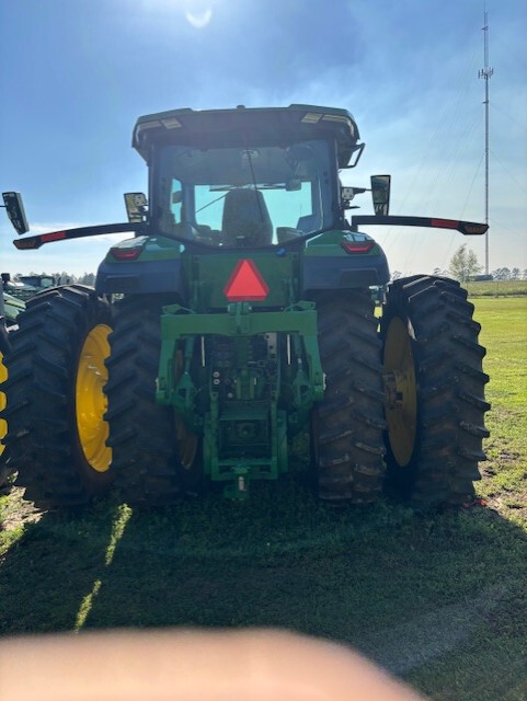 2023 John Deere 8R 280 Image 4