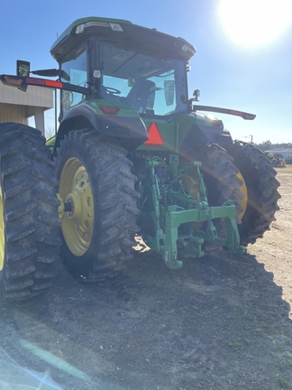 2024 John Deere 8R 250 Photo 7