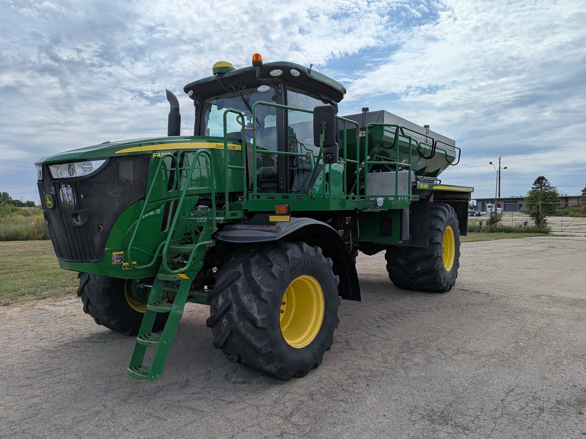  2020 John Deere F4365 at Heritage Tractor in Freeport, IL