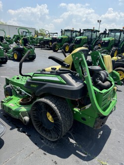 2017 John Deere Z950M