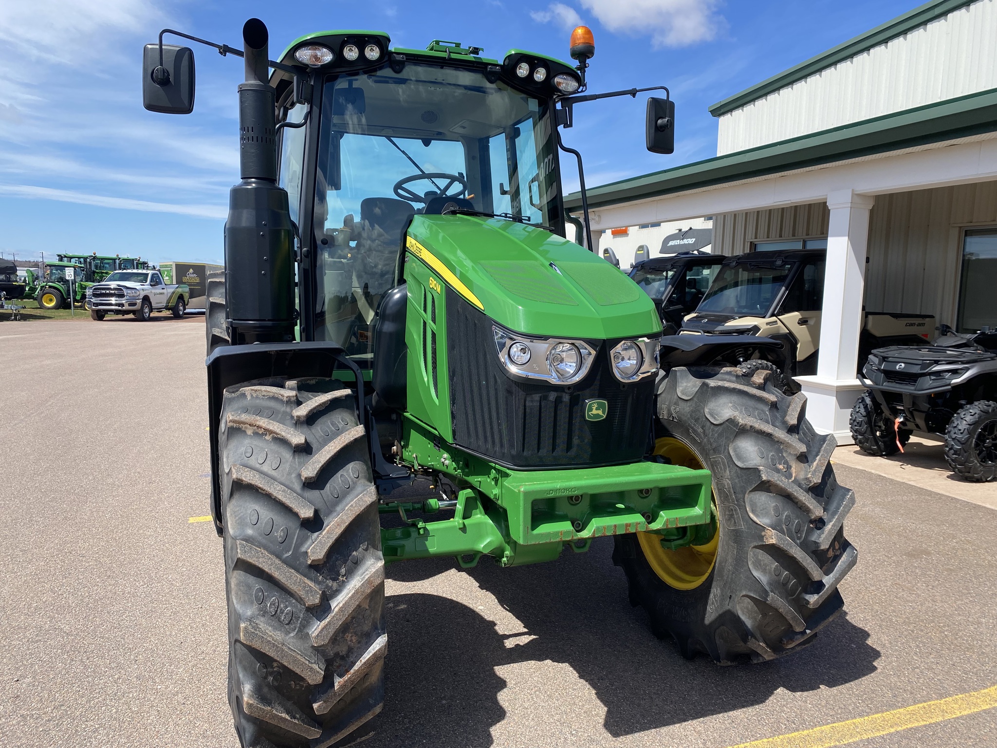 2023 John Deere 6110M Image 11