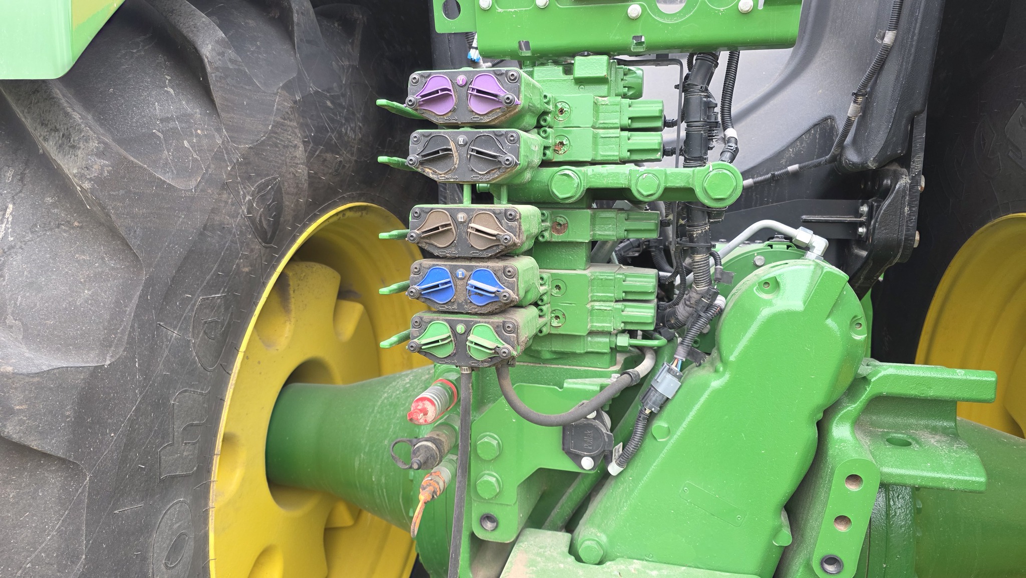 2022 John Deere 9R 490 Image 14