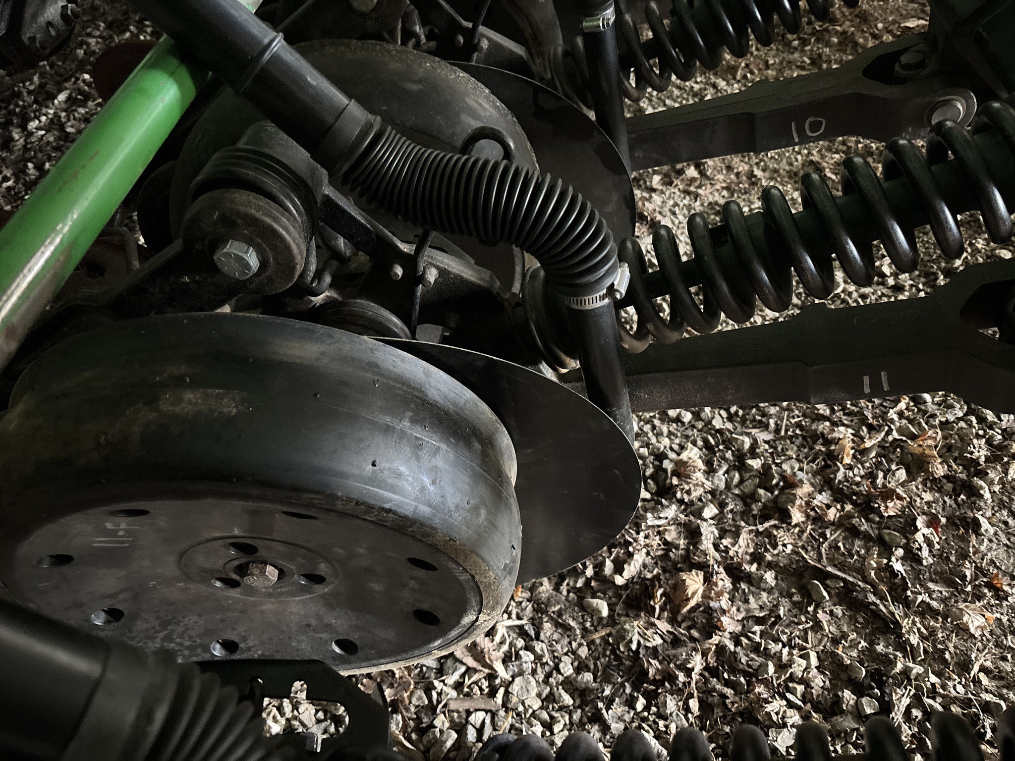 Used 2000 John Deere 1560 Box Drills at Koenig Equipment in Anna, OH - PhotoXL14