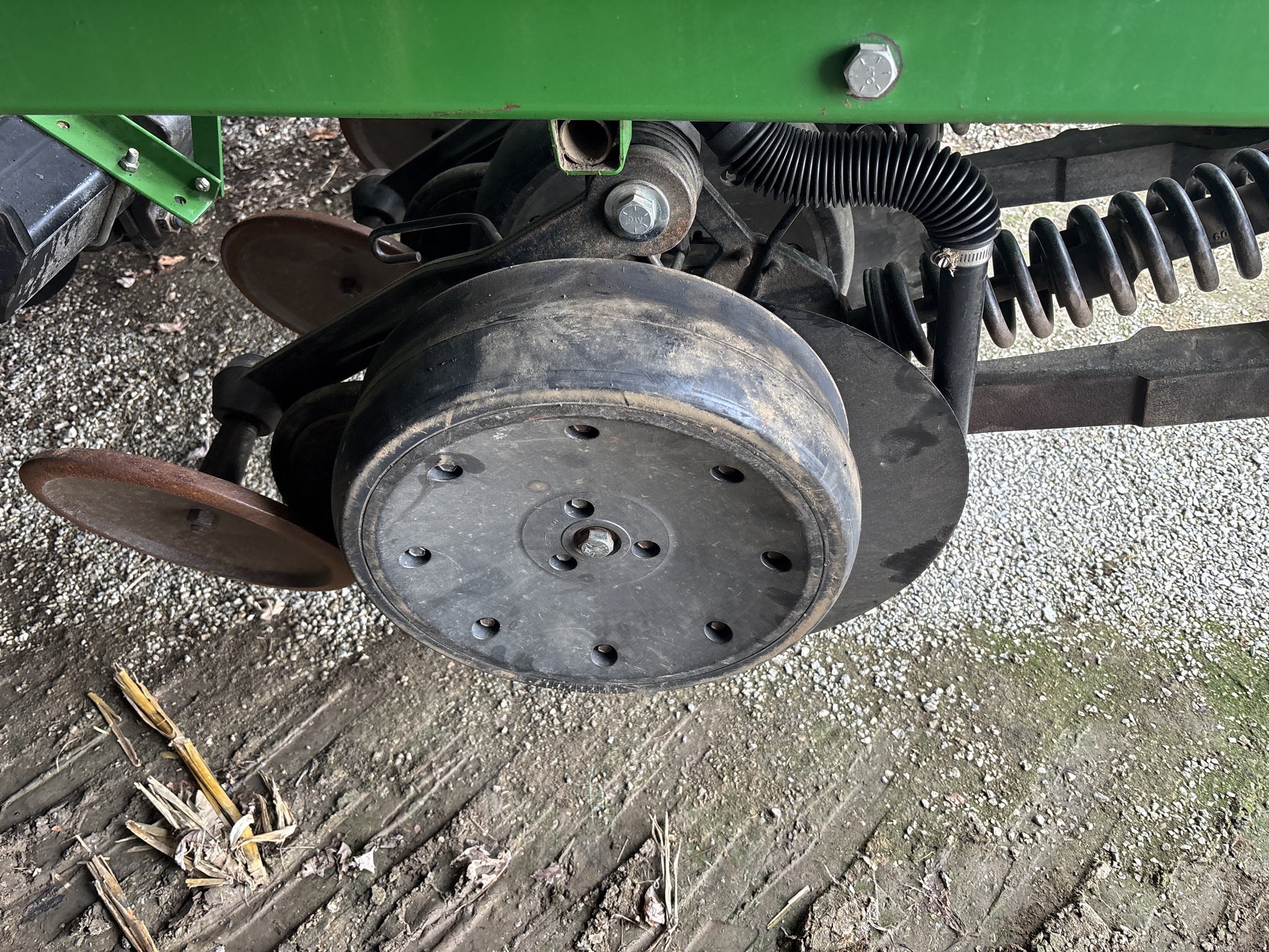 Used 2000 John Deere 1560 Box Drills at Koenig Equipment in Anna, OH - PhotoXL18