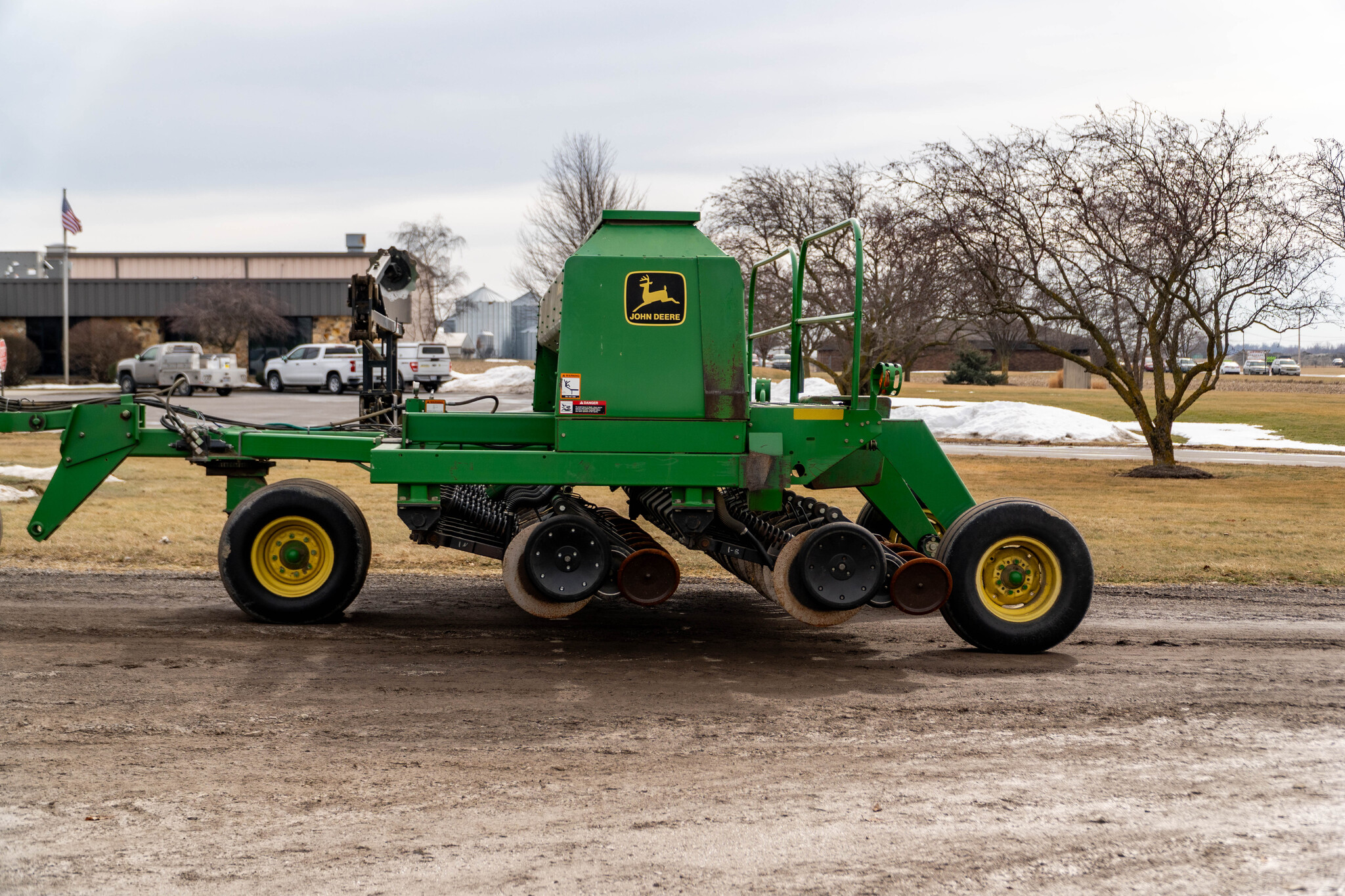 Used 2000 John Deere 1560 Box Drills at Koenig Equipment in Anna, OH - PhotoXL9