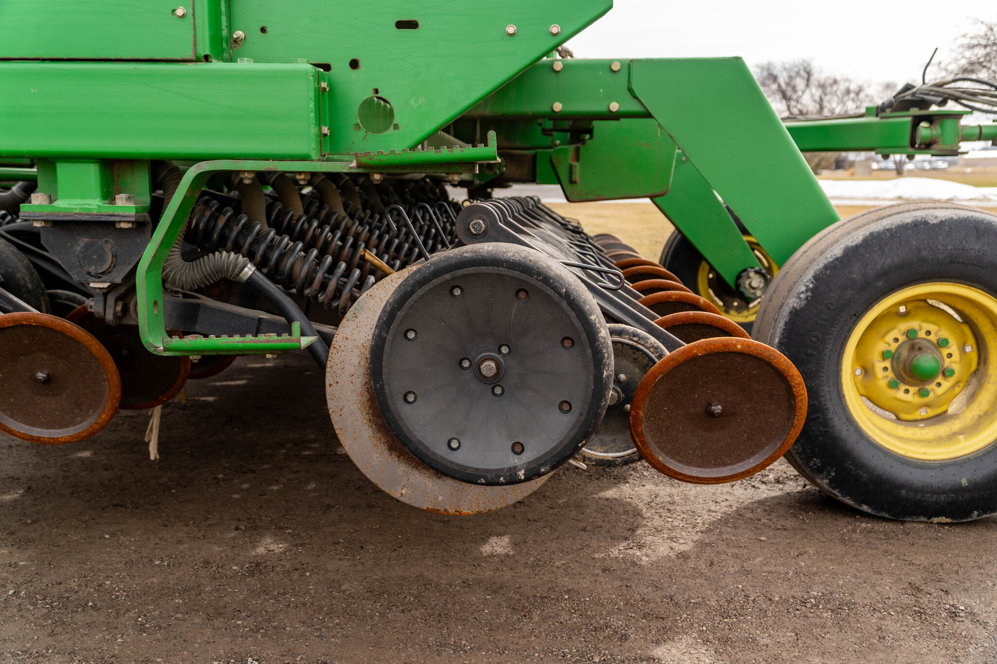 Used 2000 John Deere 1560 Box Drills at Koenig Equipment in Anna, OH - PhotoXL19