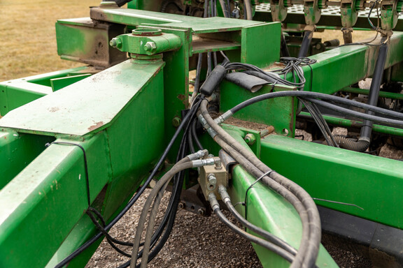 Used 2000 John Deere 1560 Box Drills at Koenig Equipment in Anna, OH - Photo16