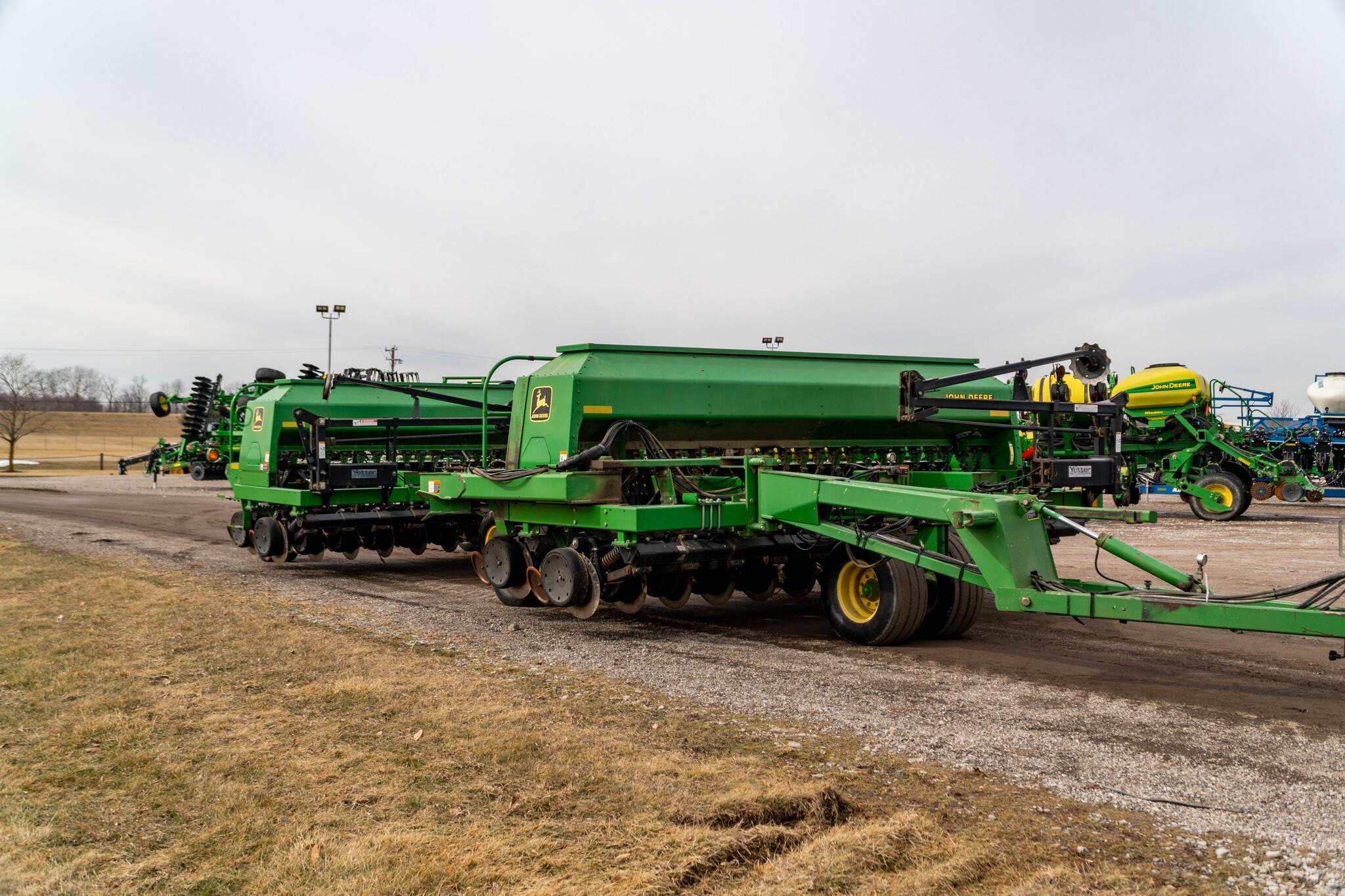 Used 2000 John Deere 1560 Box Drills at Koenig Equipment in Anna, OH - PhotoXL4