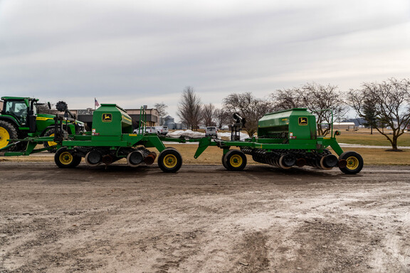 Used 2000 John Deere 1560 Box Drills at Koenig Equipment in Anna, OH - Photo7