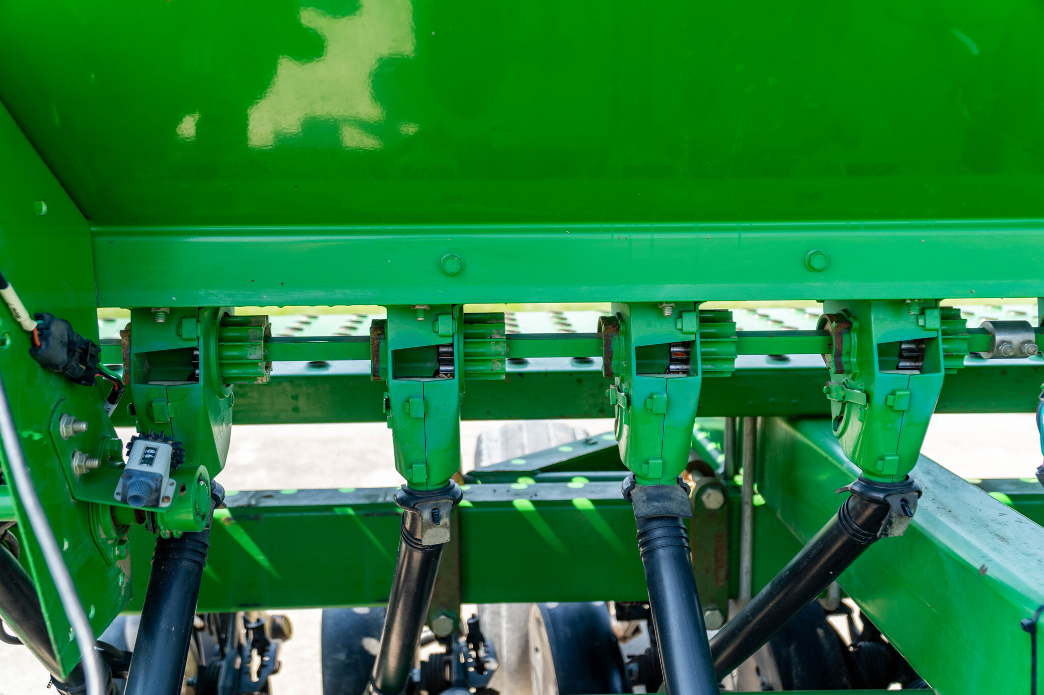 Used 2000 John Deere 1560 Box Drills at Koenig Equipment in Anna, OH - PhotoXL15