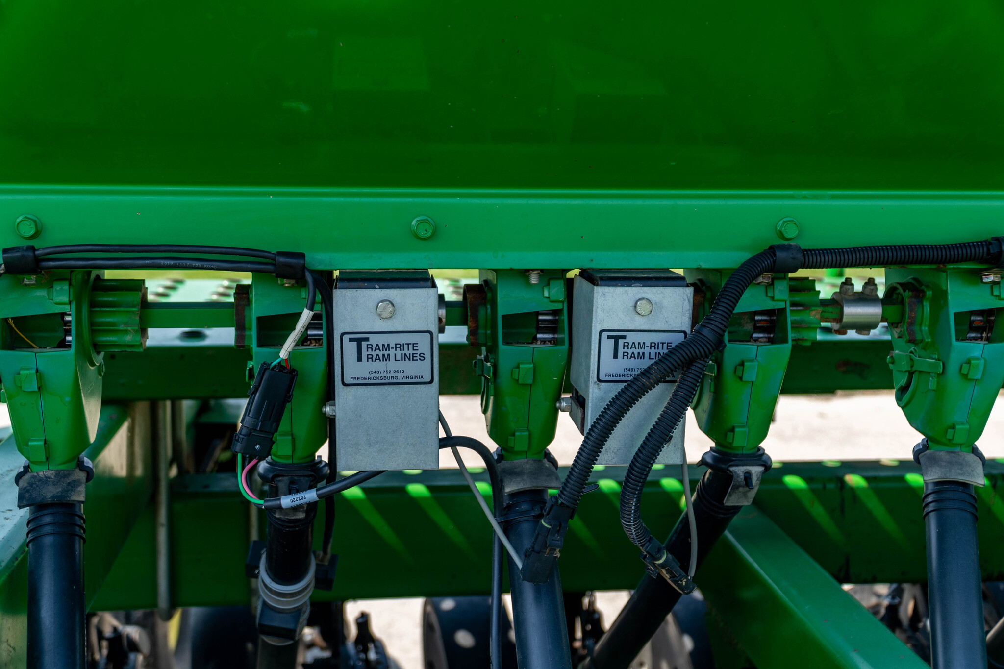 Used 2000 John Deere 1560 Box Drills at Koenig Equipment in Anna, OH - PhotoXL16