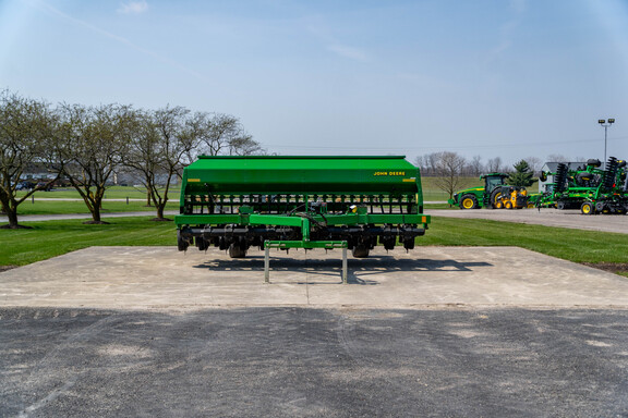 Used 2000 John Deere 1560 Box Drills at Koenig Equipment in Anna, OH - Photo1