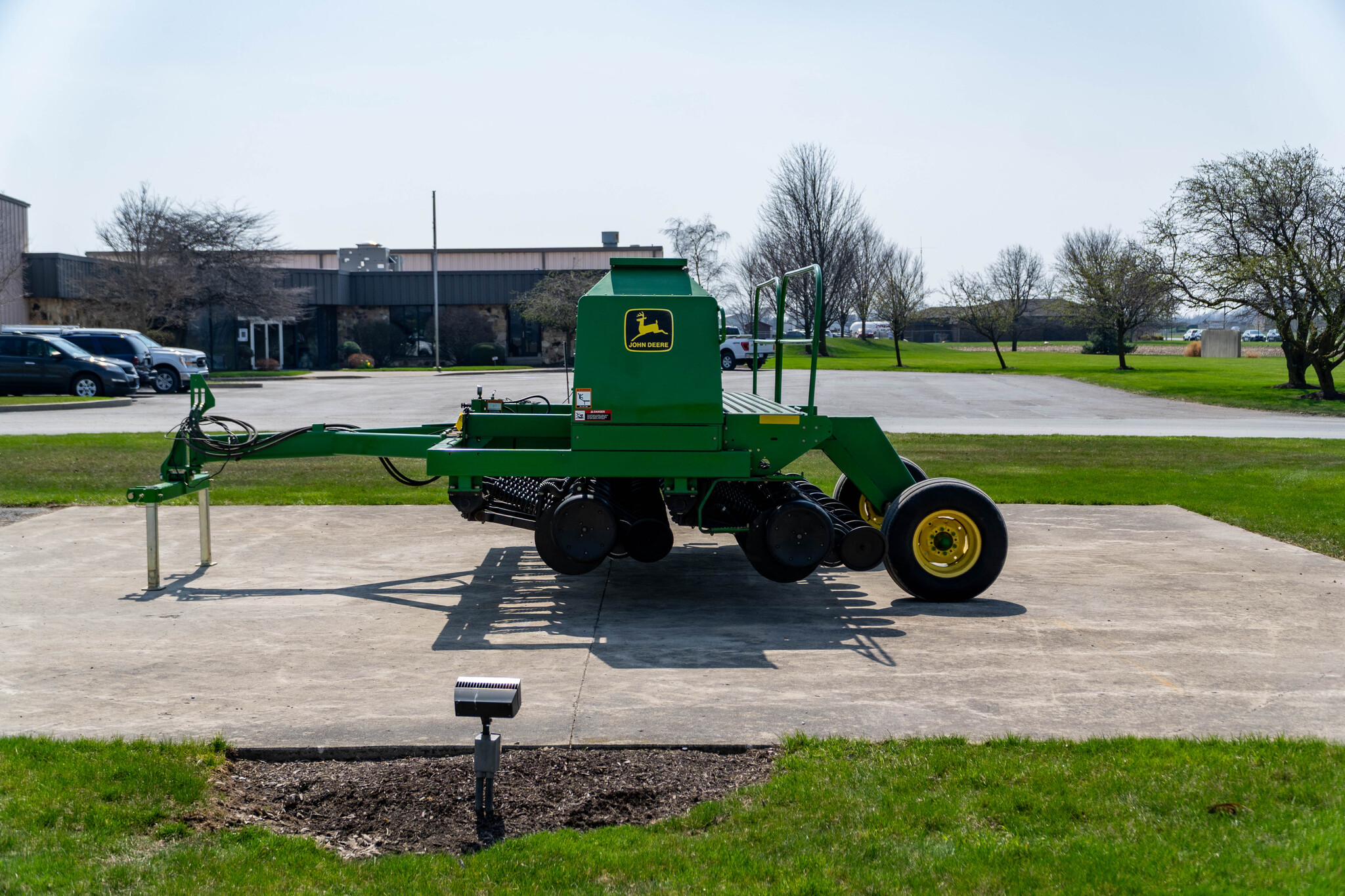 Used 2000 John Deere 1560 Box Drills at Koenig Equipment in Anna, OH - PhotoXL3