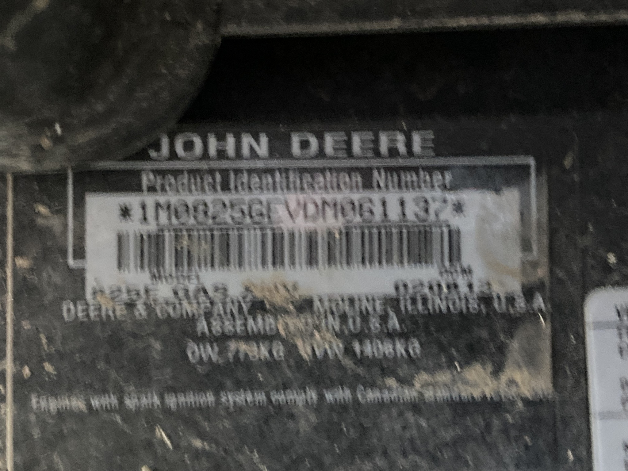 2013 John Deere XUV 825i Image 2