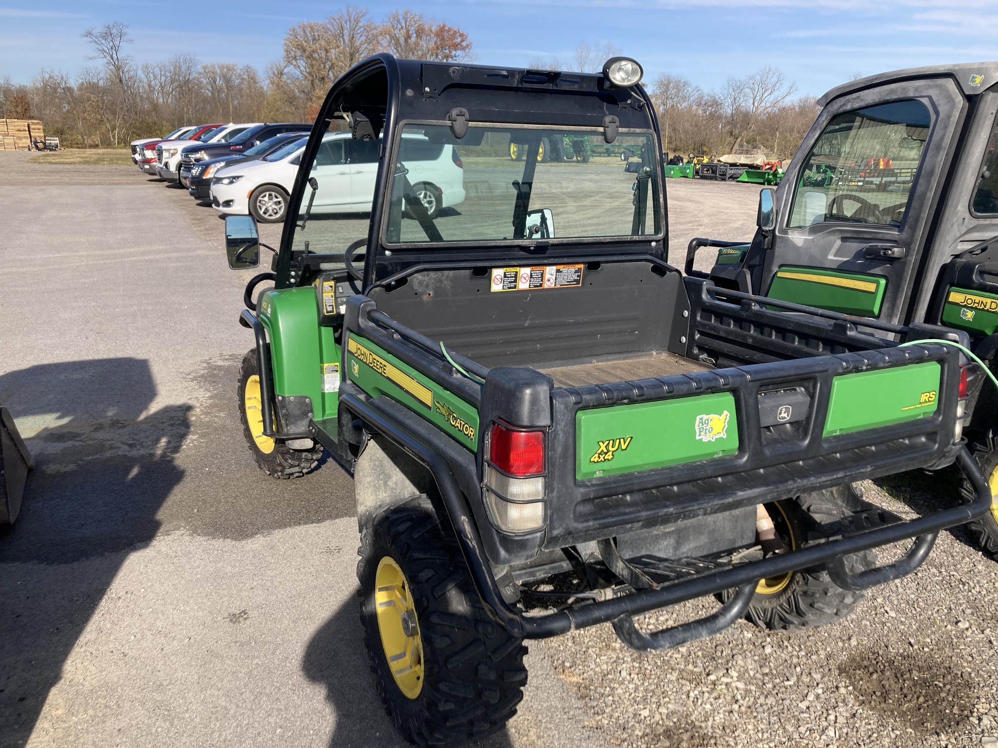 2013 John Deere XUV 825i Image 5