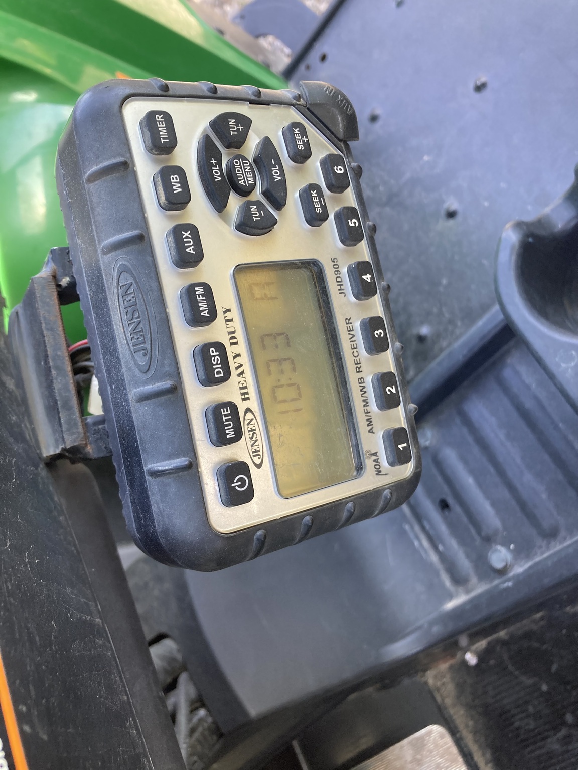 2013 John Deere XUV 825i Image 8