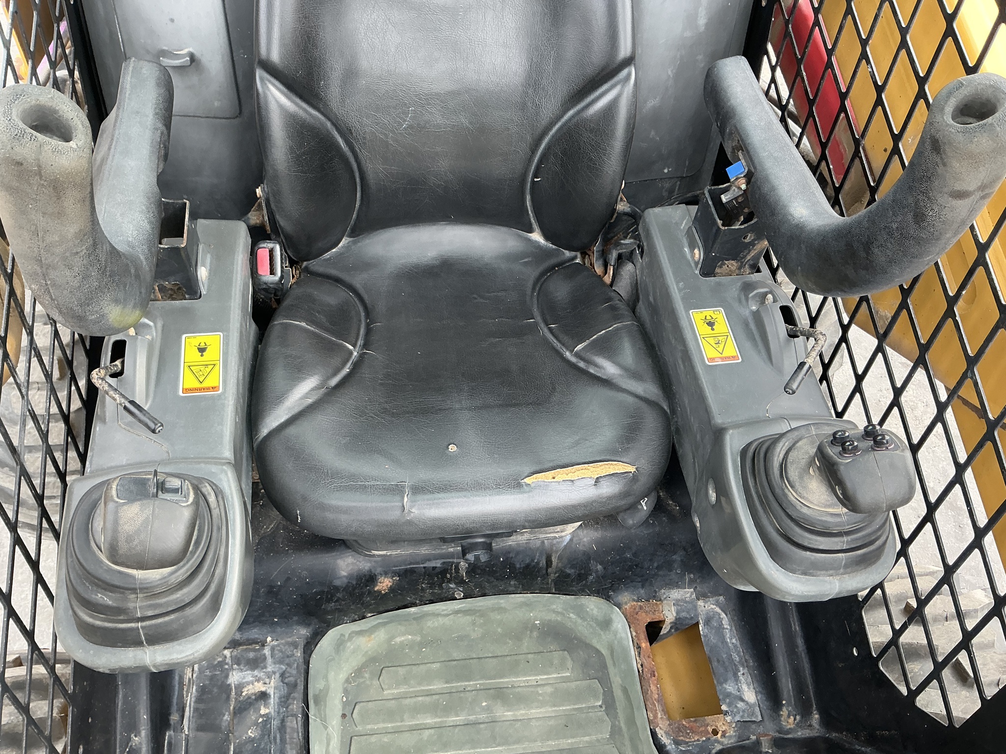 2016 Caterpillar 236D Image 20