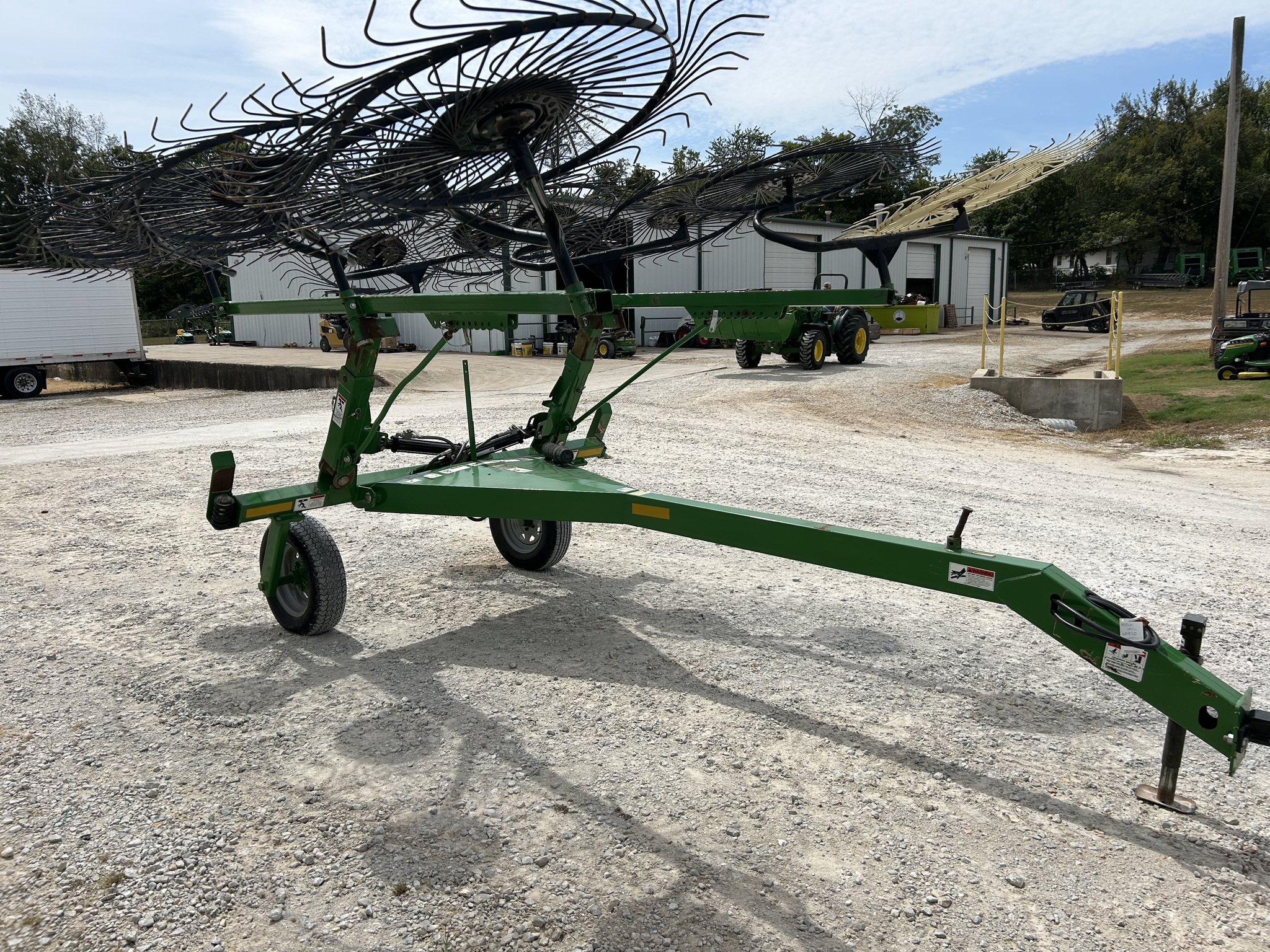  2021 Frontier WR3112 at Heritage Tractor in Harrison, AR