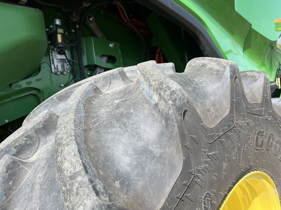 2024 John Deere X9 1100 - Photo13