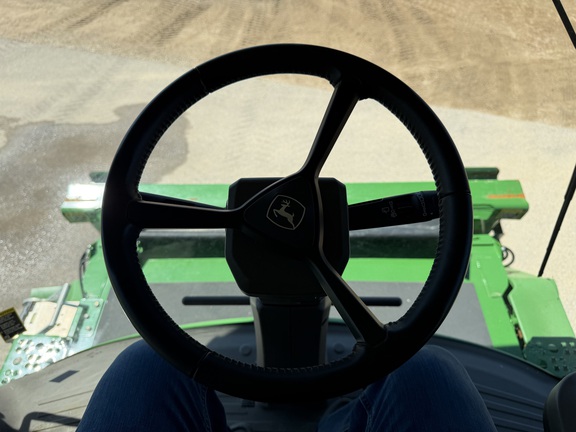 2024 John Deere X9 1100 - Photo44