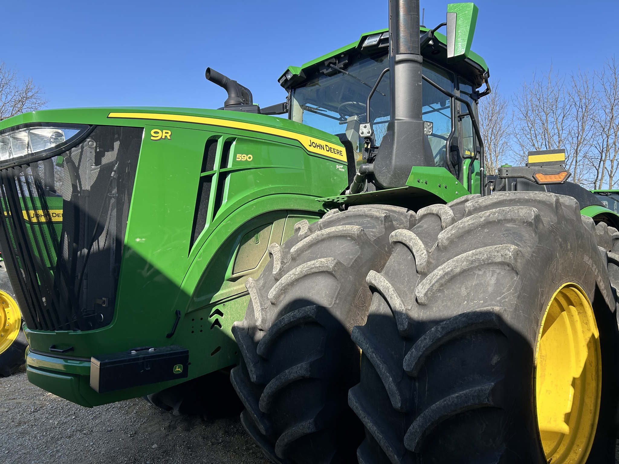  2025 John Deere 9R 590 at Heritage Tractor in Freeport, IL