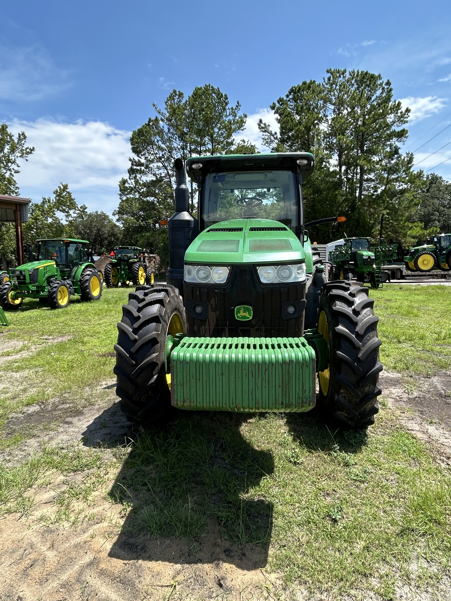 2014 John Deere 8295R Image 4