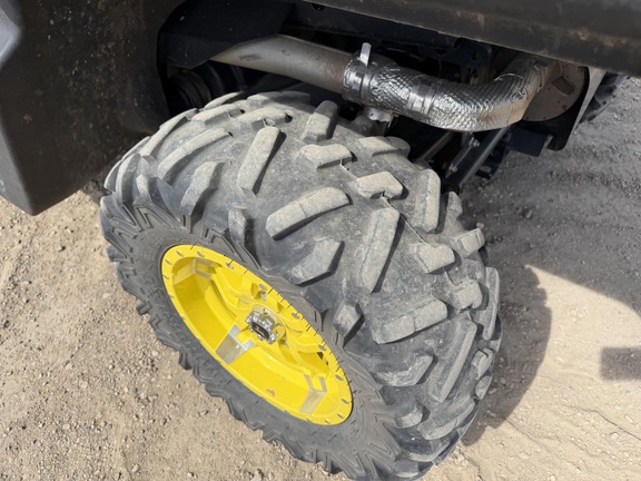 2023 John Deere XUV 835R - Photo14