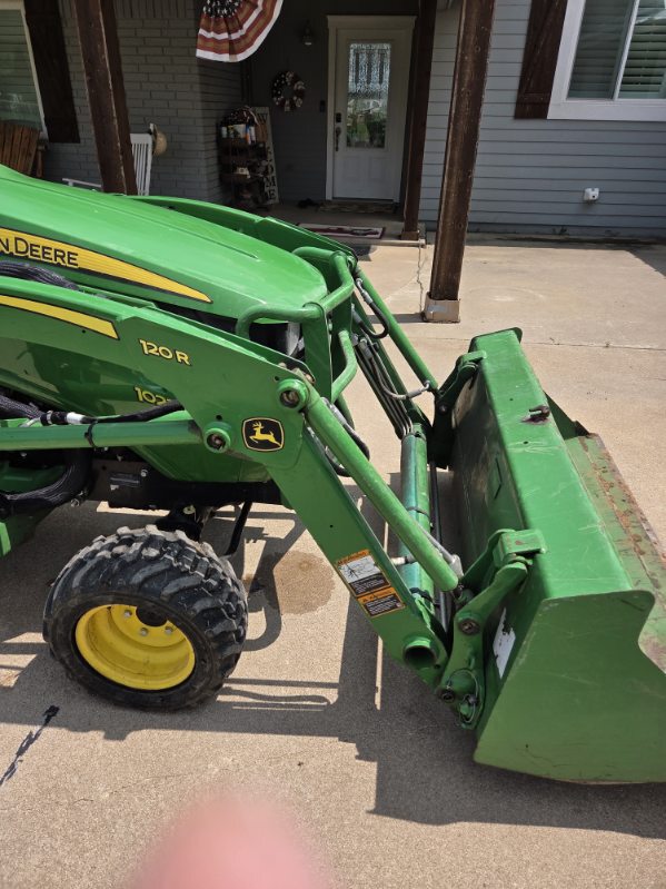 2019 John Deere 1023E Image 4