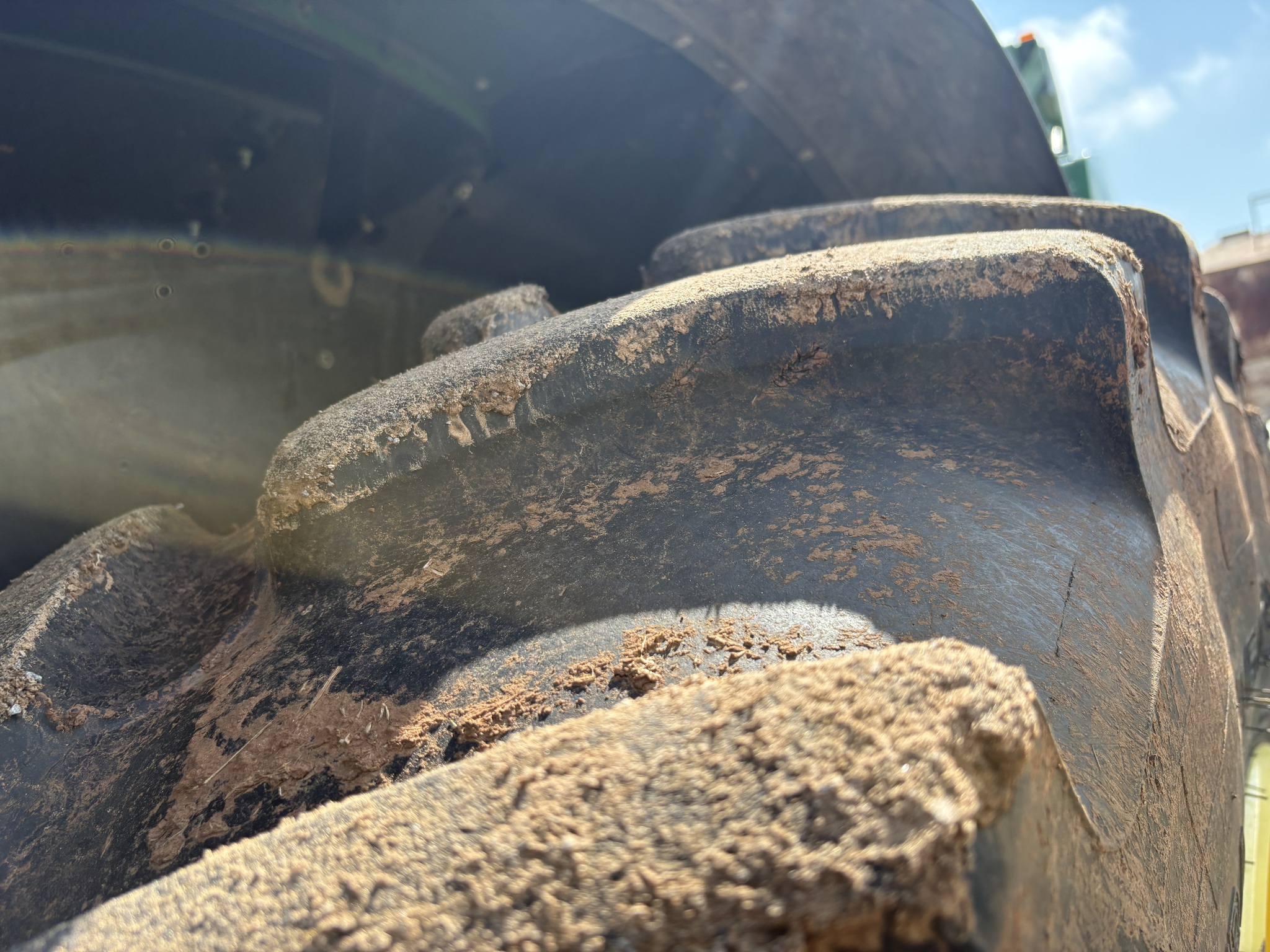 2022 John Deere 6155M Image 29