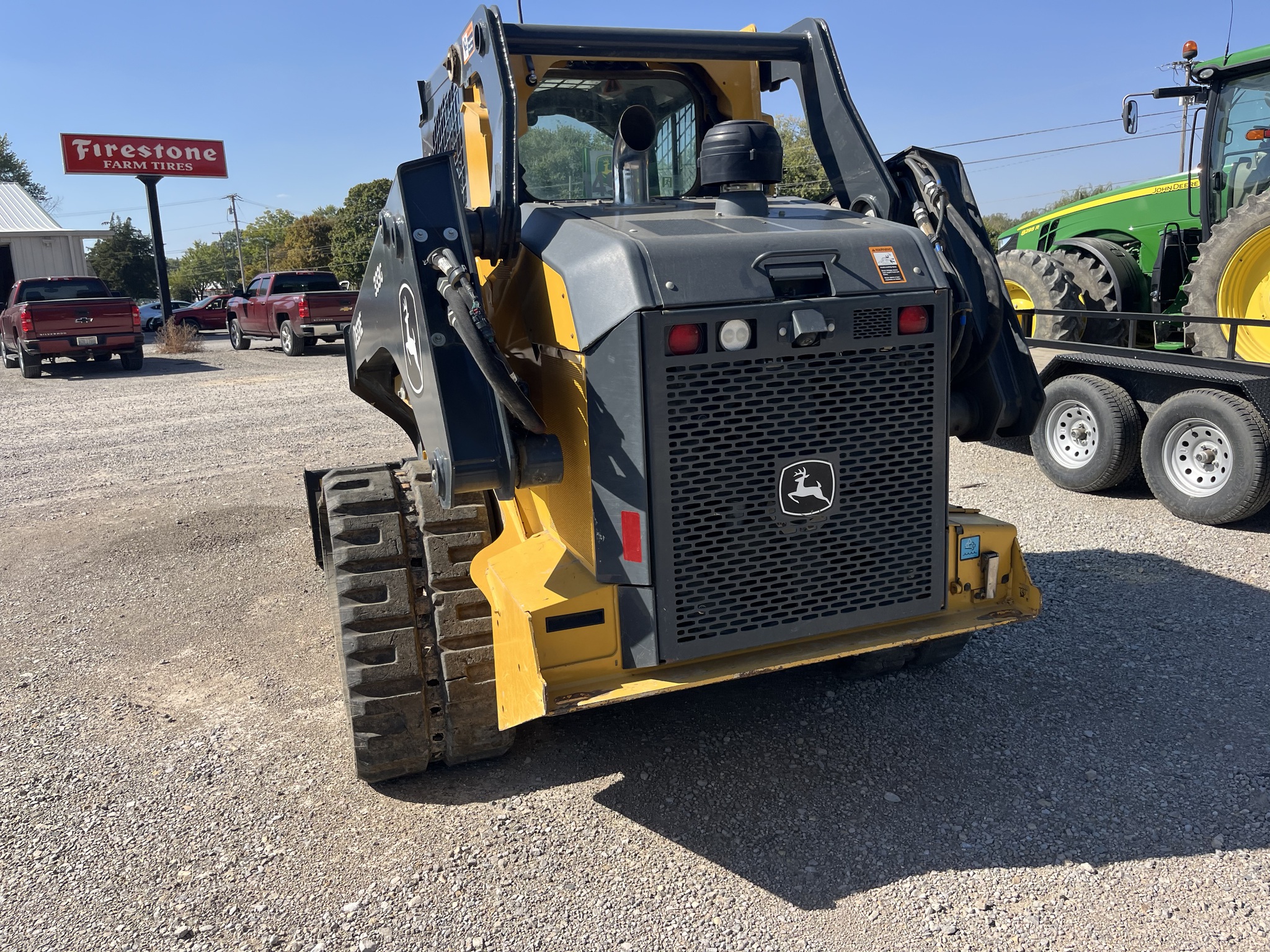 2023 John Deere 333G Image 9