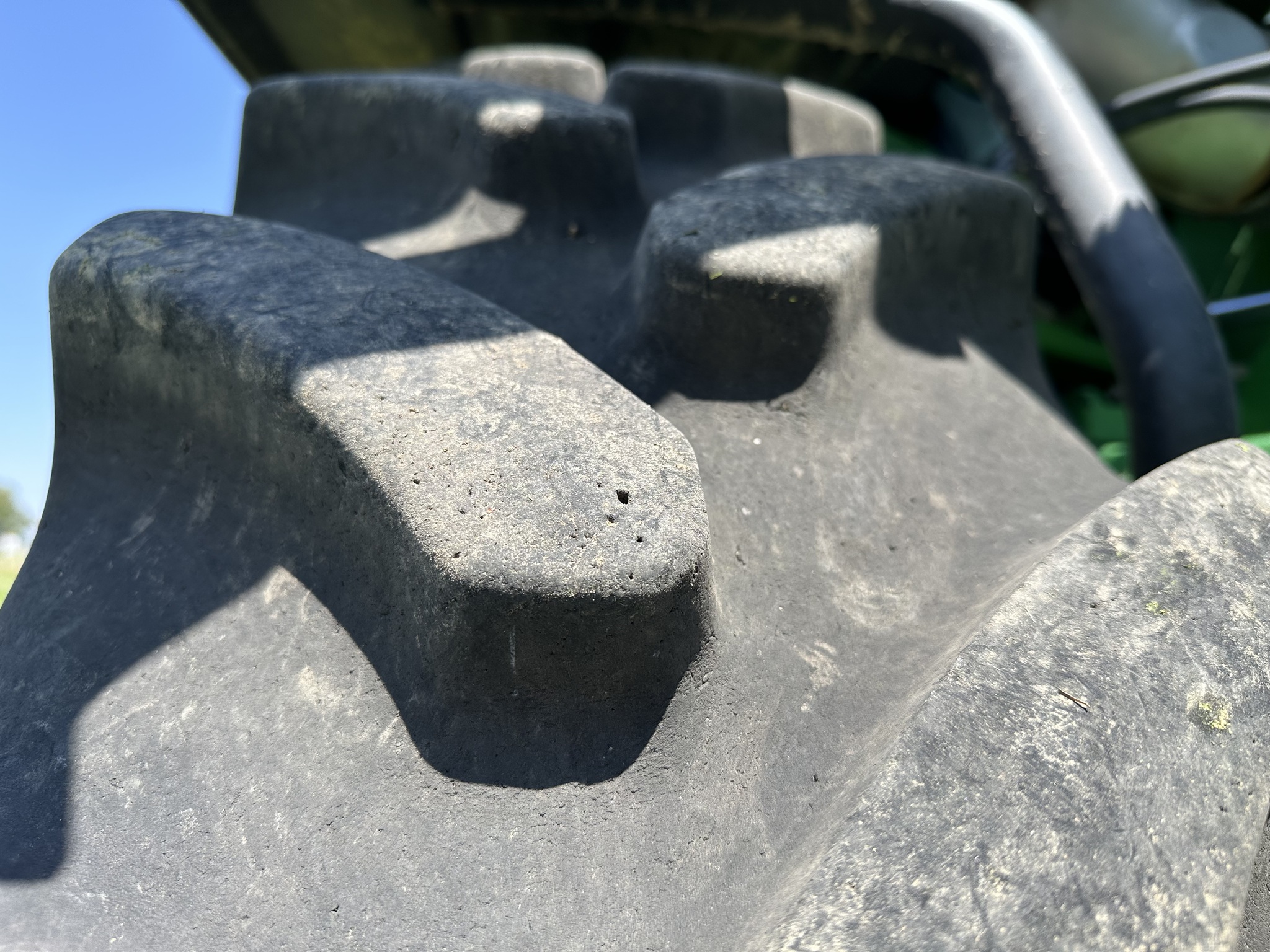 2017 John Deere R4045 Image 8