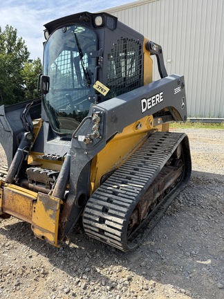 Photo of a 2017 John Deere 333G