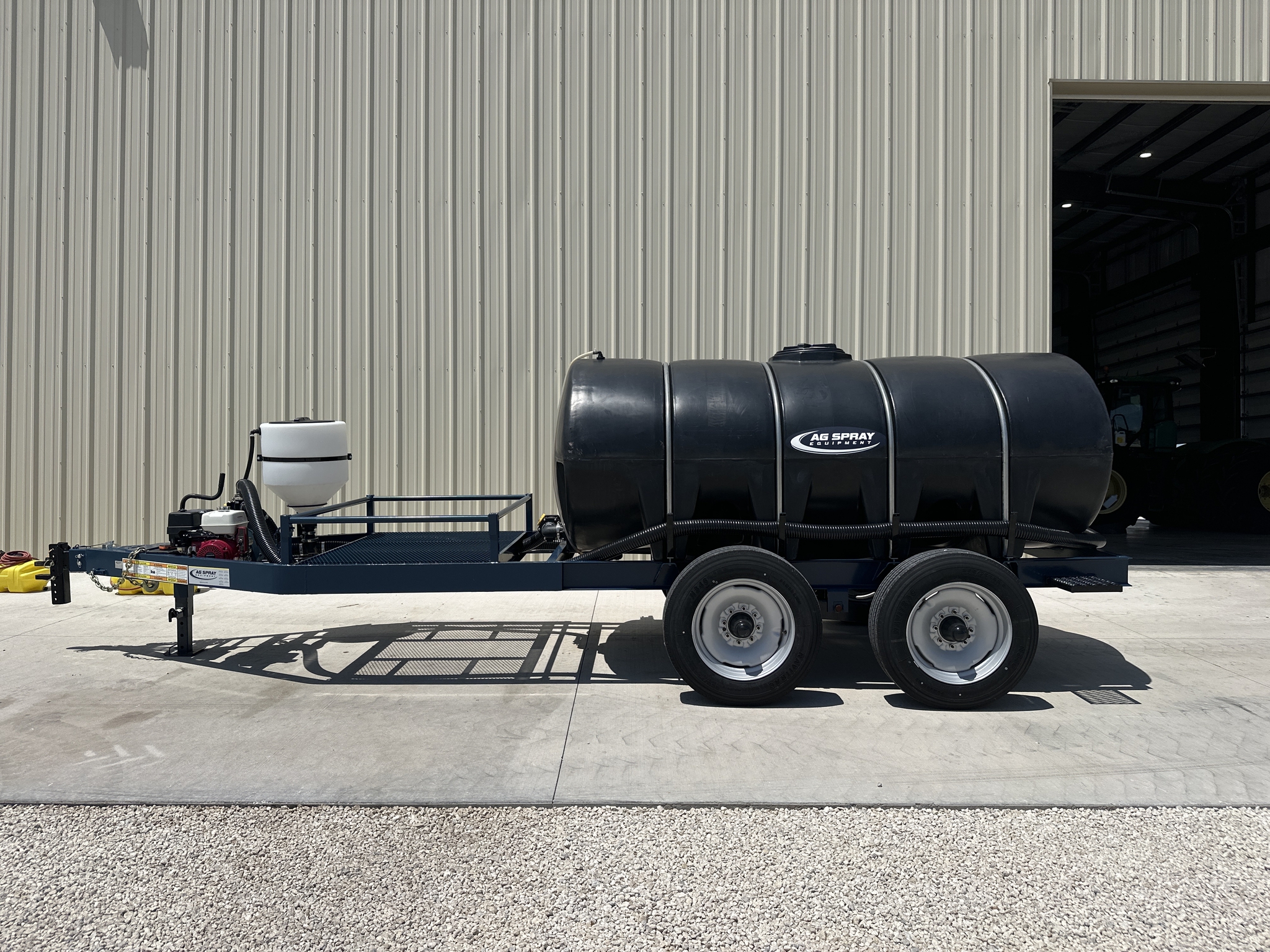 2024 Ag Spray 1610 NT Image 1