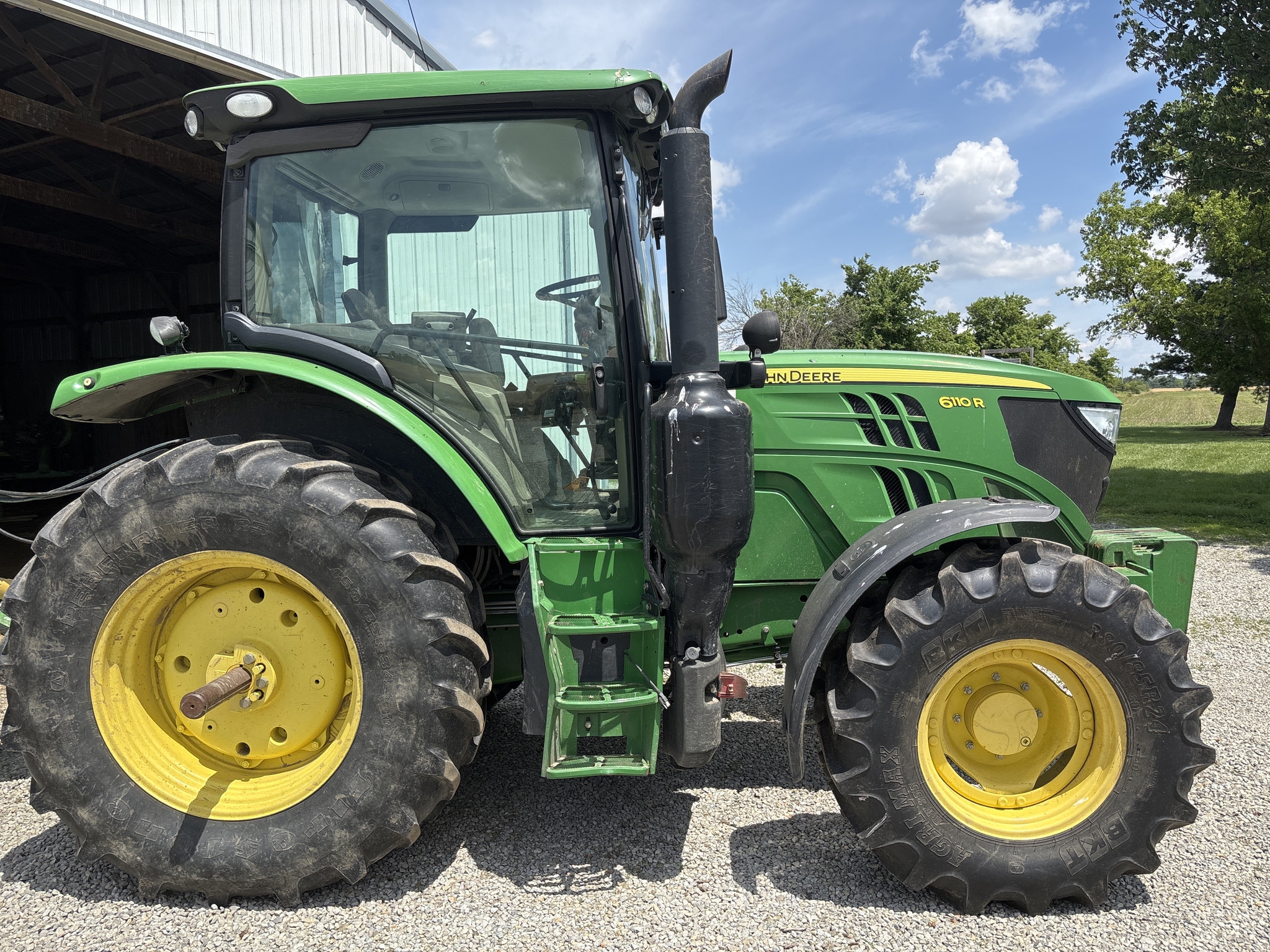 Used 2015 John Deere 6110R Utility Tractors at Koenig Equipment in Anna, OH - PhotoXL0
