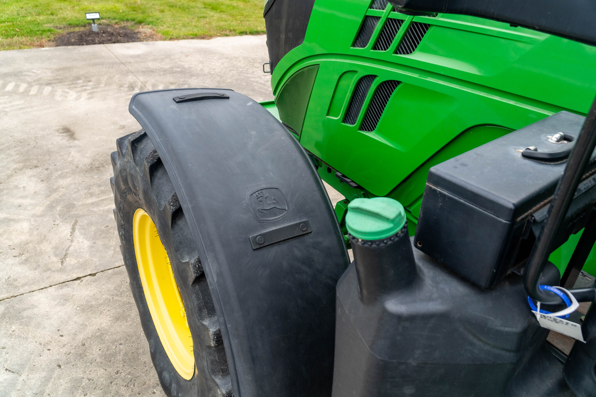 Used 2015 John Deere 6110R Utility Tractors at Koenig Equipment in Anna, OH - PhotoXL20