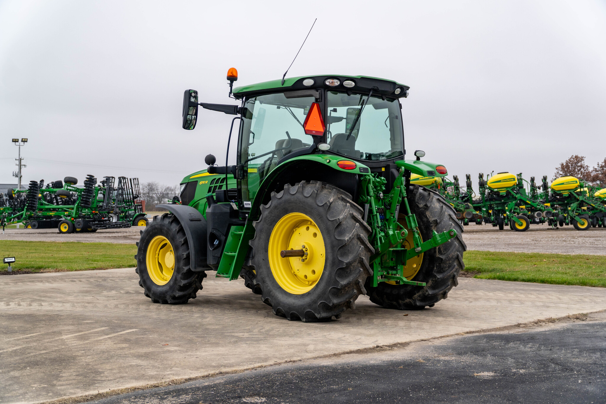 Used 2015 John Deere 6110R Utility Tractors at Koenig Equipment in Anna, OH - PhotoXL2