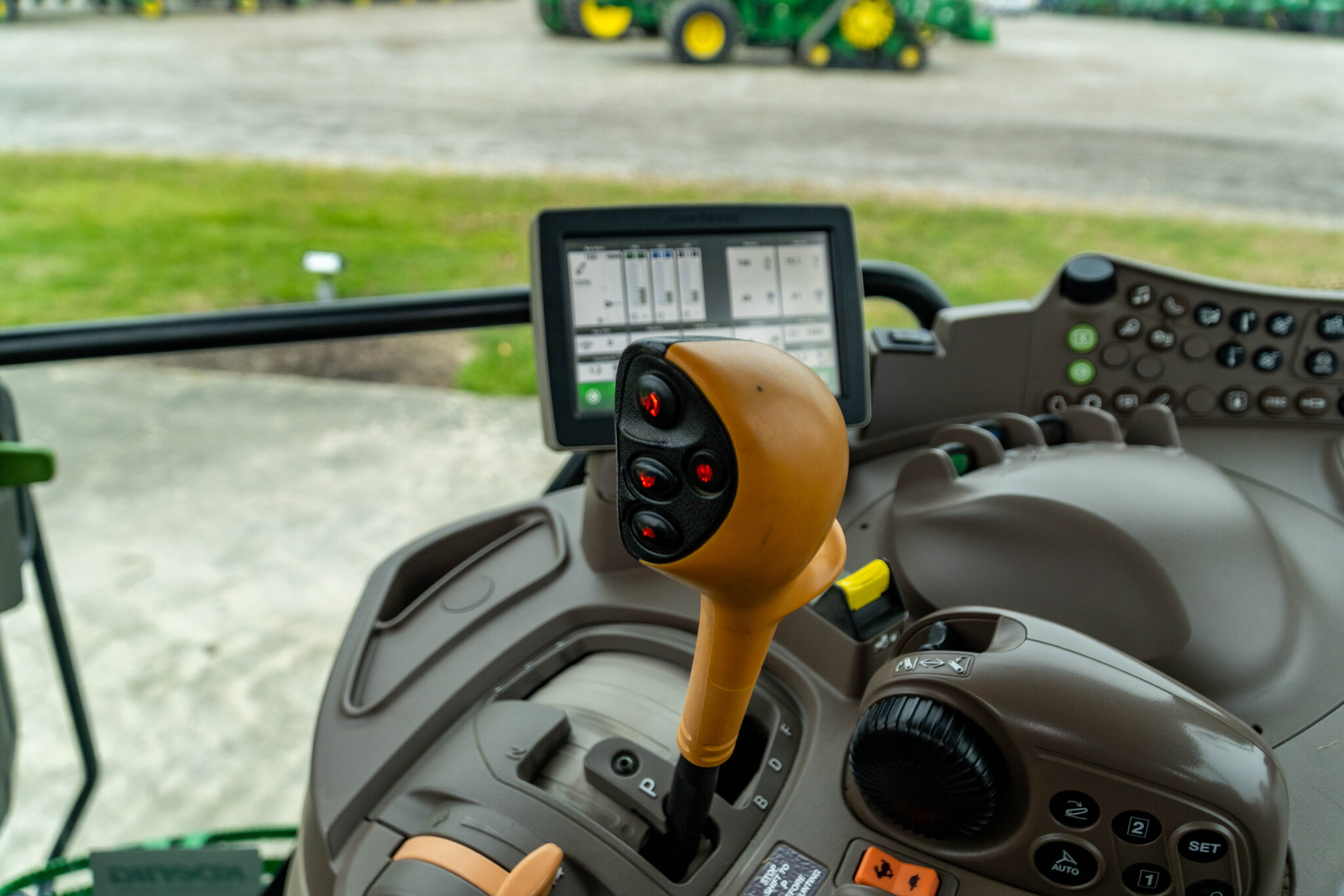Used 2015 John Deere 6110R Utility Tractors at Koenig Equipment in Anna, OH - PhotoXL29