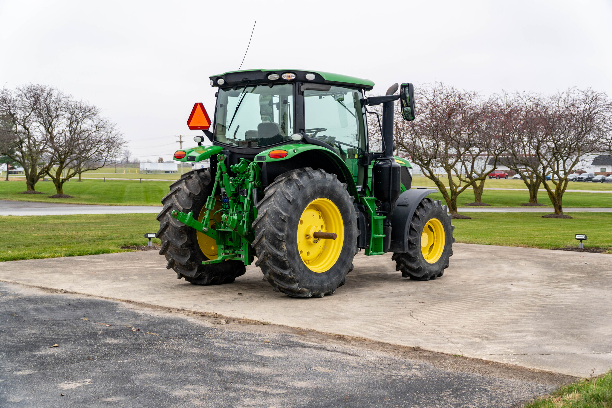 Used 2015 John Deere 6110R Utility Tractors at Koenig Equipment in Anna, OH - PhotoXL4