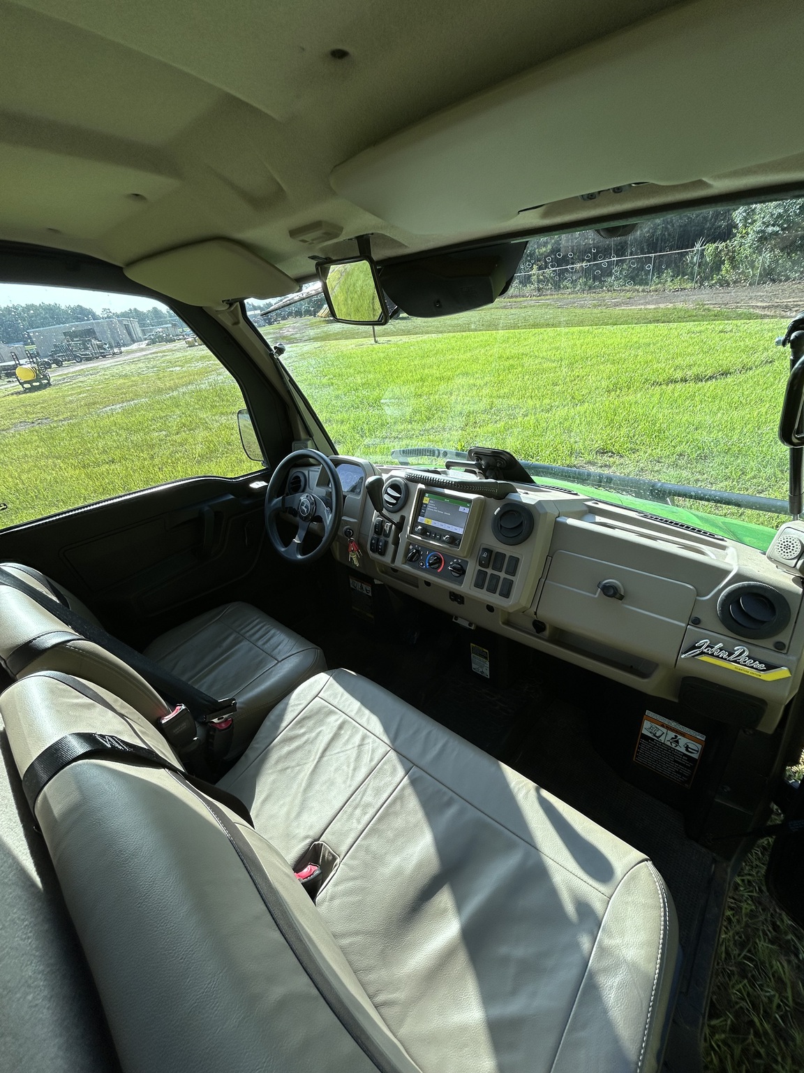 2023 John Deere XUV 835R SE Image 4