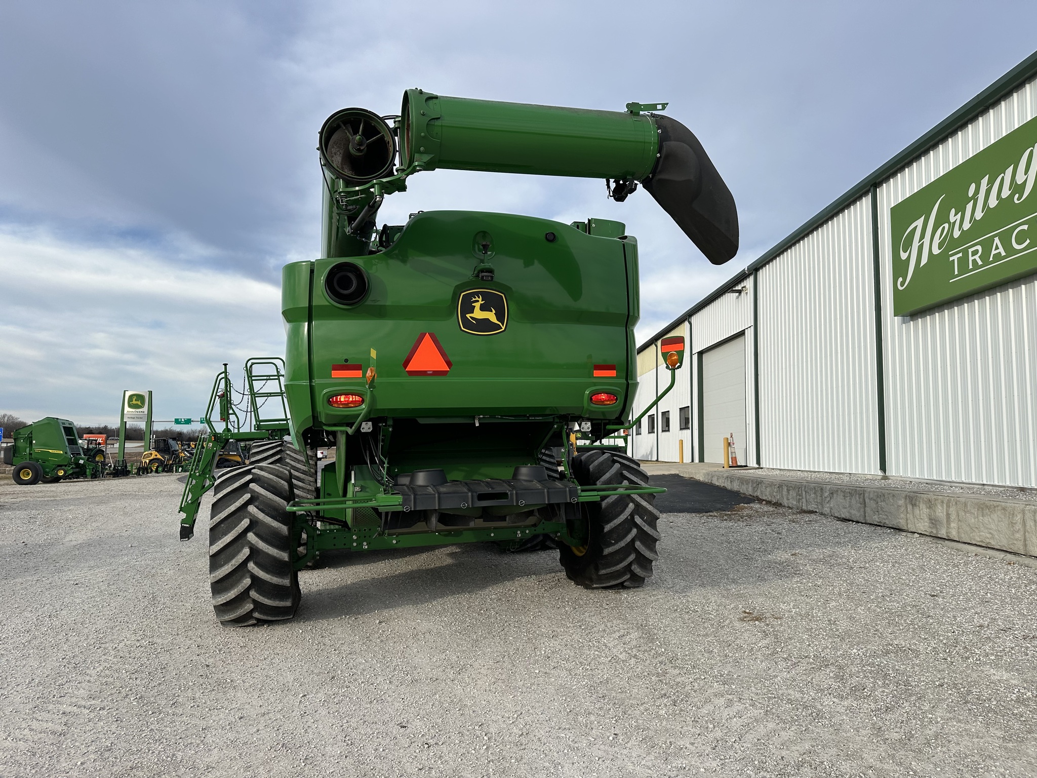  2024 John Deere S780 at Heritage Tractor in Joplin, MO