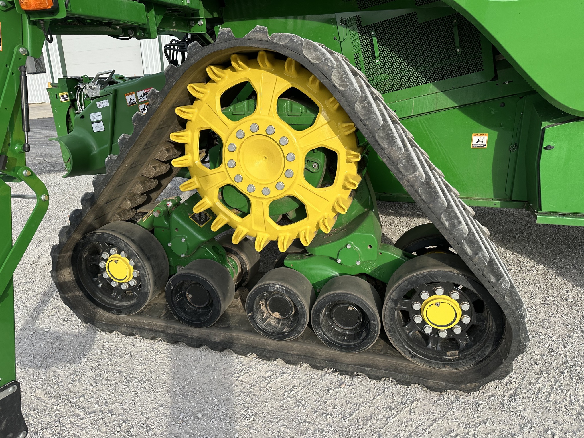  2024 John Deere S780 at Heritage Tractor in Joplin, MO